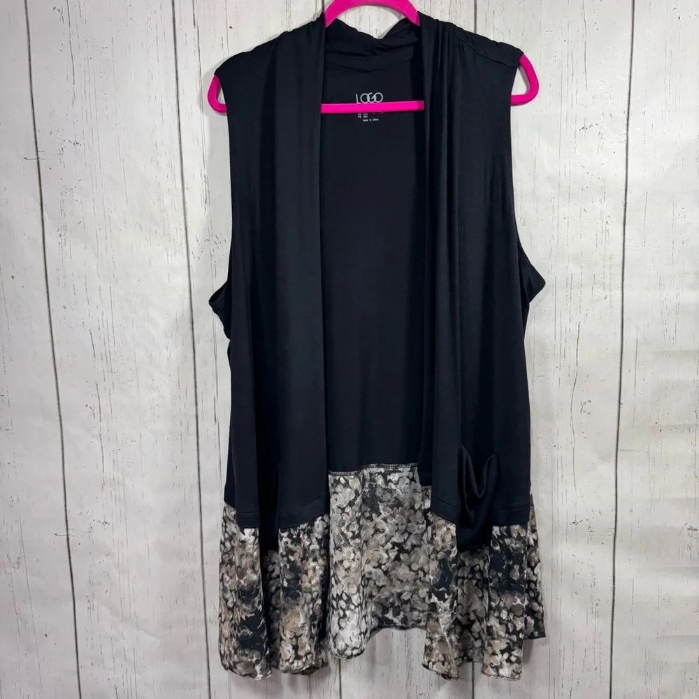 LOGO Lori Goldstein Vest Animal Print Black Sleeveless Layer Cardigan Stretch